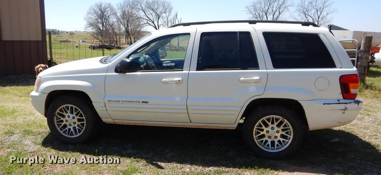 image for item EI9015 2003 Jeep Grand Cherokee SUV