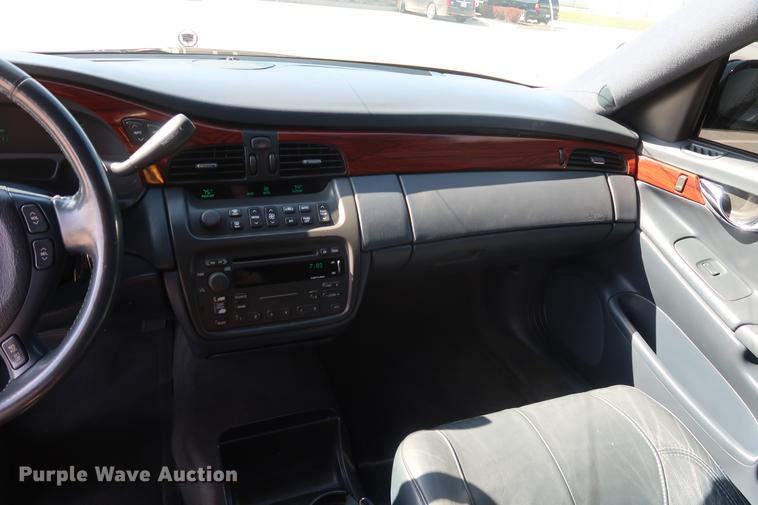 image for item EL9294 2005 Cadillac Krystal Koach limousine