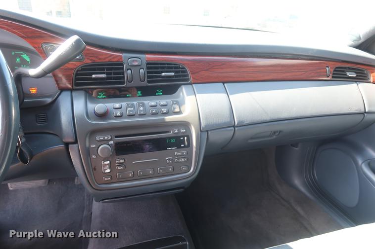 image for item EL9294 2005 Cadillac Krystal Koach limousine