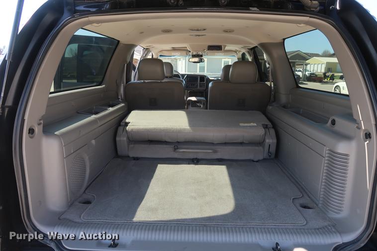 image for item EL9298 2005 GMC Yukon Denali SUV