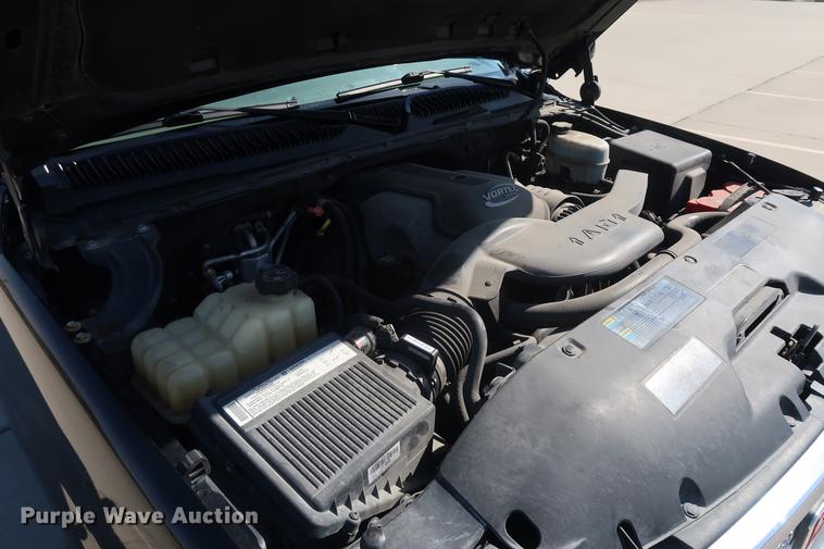 image for item EL9298 2005 GMC Yukon Denali SUV