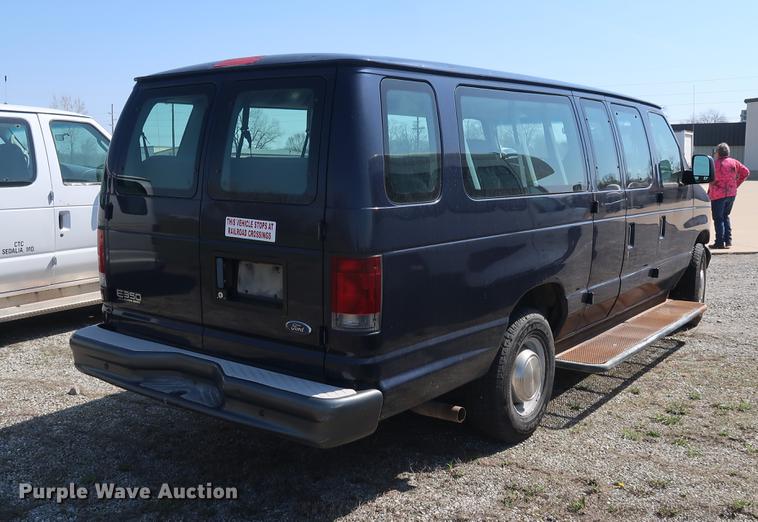 image for item EP9303 2003 Ford E350 Extended van