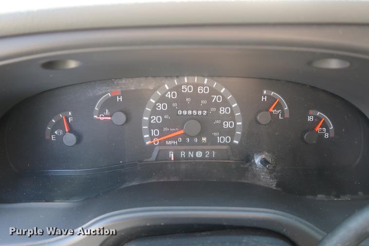 image for item EP9303 2003 Ford E350 Extended van