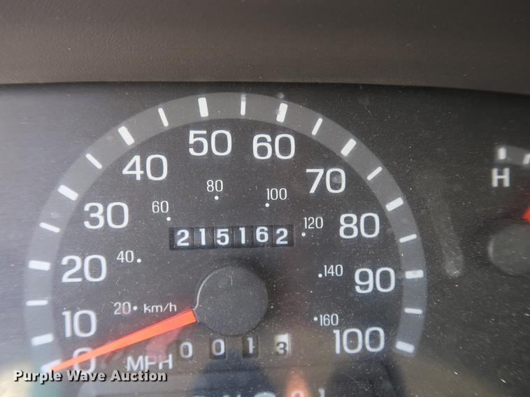 image for item EP9304 2003 Ford E350 Extended van