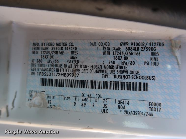 image for item EP9304 2003 Ford E350 Extended van