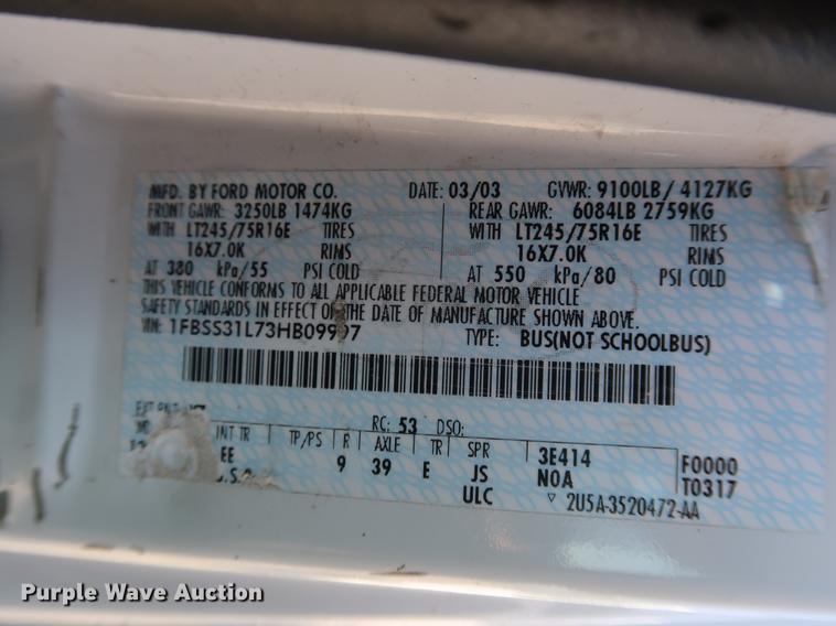 image for item EP9304 2003 Ford E350 Extended van