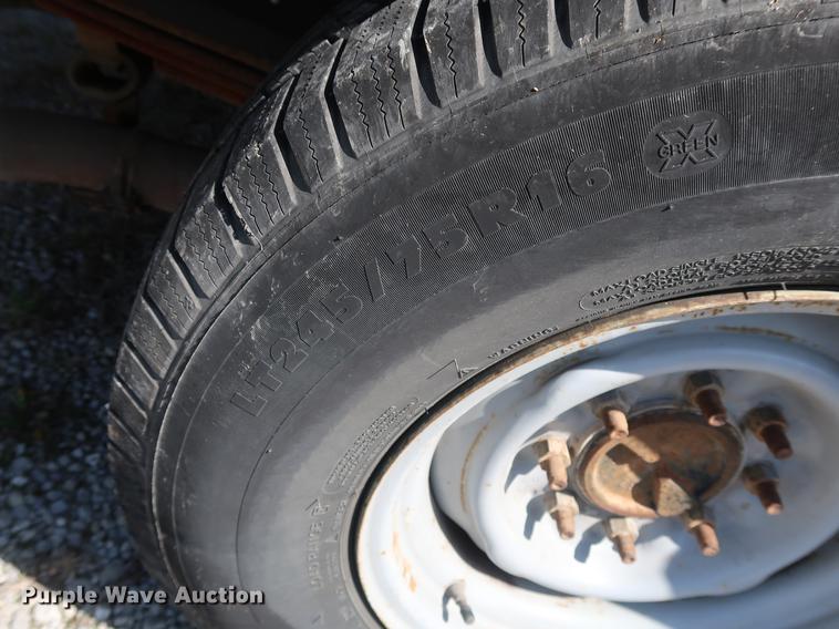 image for item EP9304 2003 Ford E350 Extended van