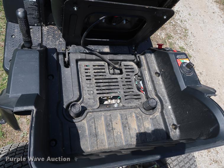 image for item EP9306 Raven MPV 7100 utility vehicle