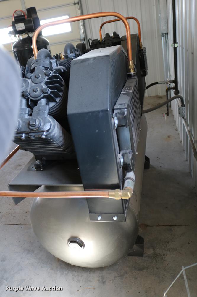 image for item EW9167 Napa air compressor