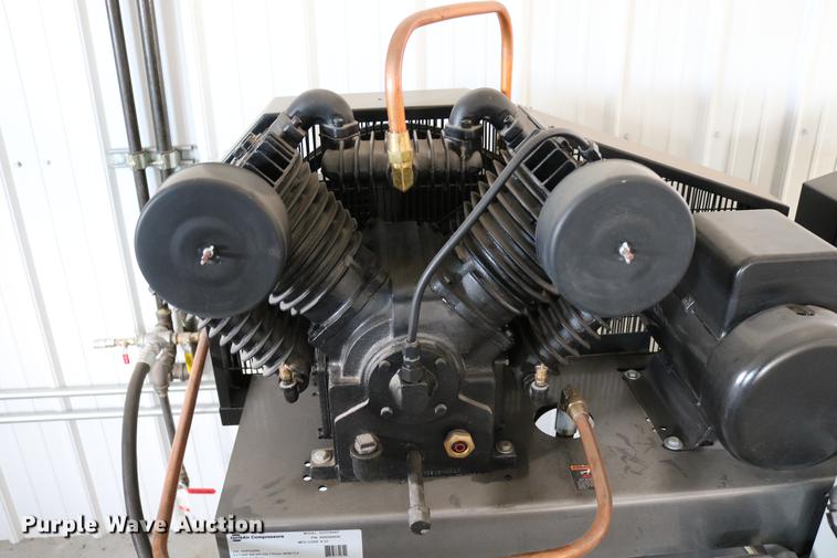 image for item EW9167 Napa air compressor