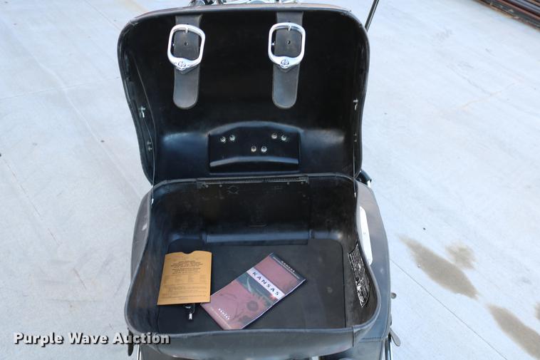 image for item EW9185 1999 Harley Davidson FLHRCI Road King Classic motorcycle