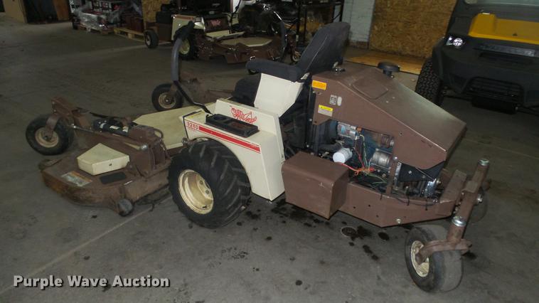 image for item EX9145 Grasshopper 928D ZTR lawn mower