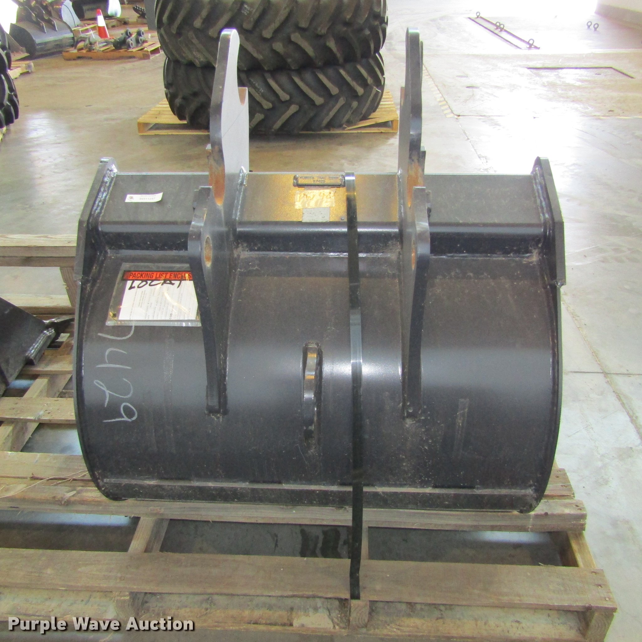 Kubota KX080 trenching bucket in Grapevine, TX Item EB9564 sold