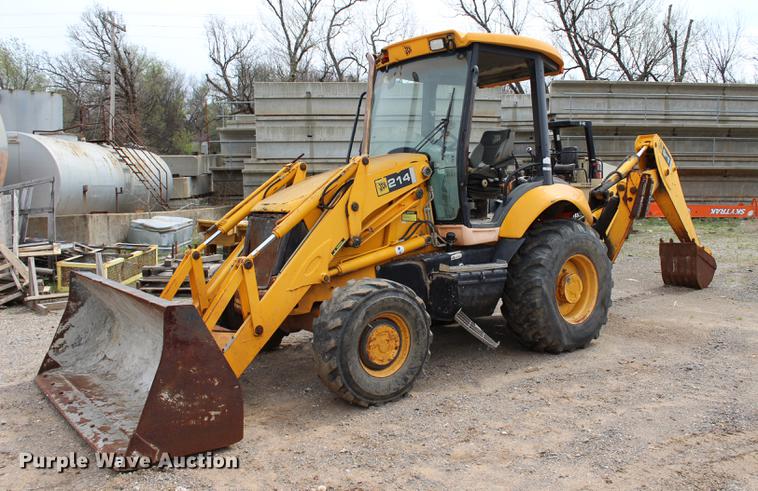 image for item BE9355 JCB 214 backhoe