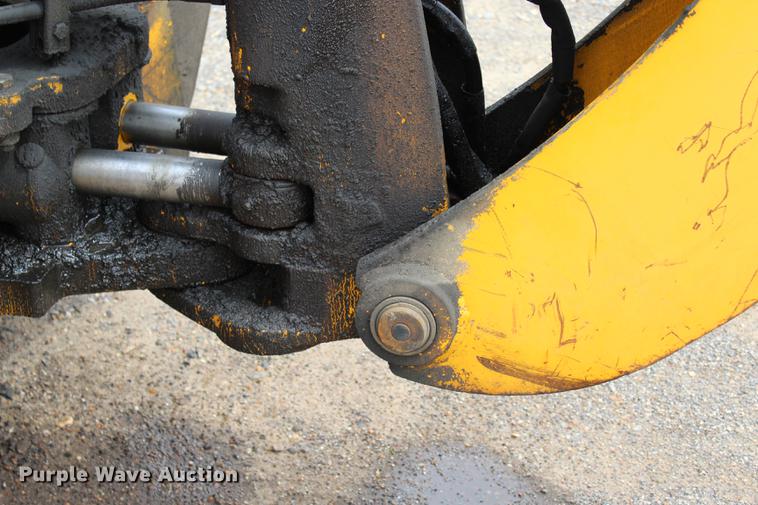image for item BE9355 JCB 214 backhoe