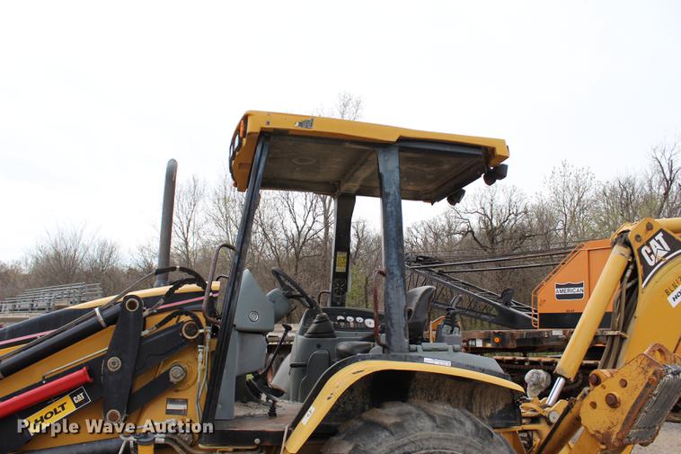 image for item BE9356 2005 Caterpillar 420D backhoe