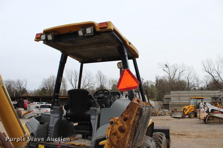 image for item BE9356 2005 Caterpillar 420D backhoe