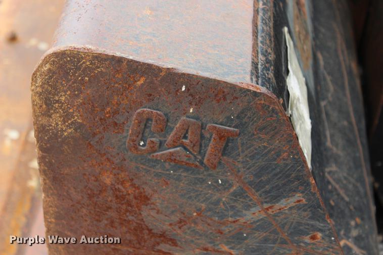 image for item BE9356 2005 Caterpillar 420D backhoe