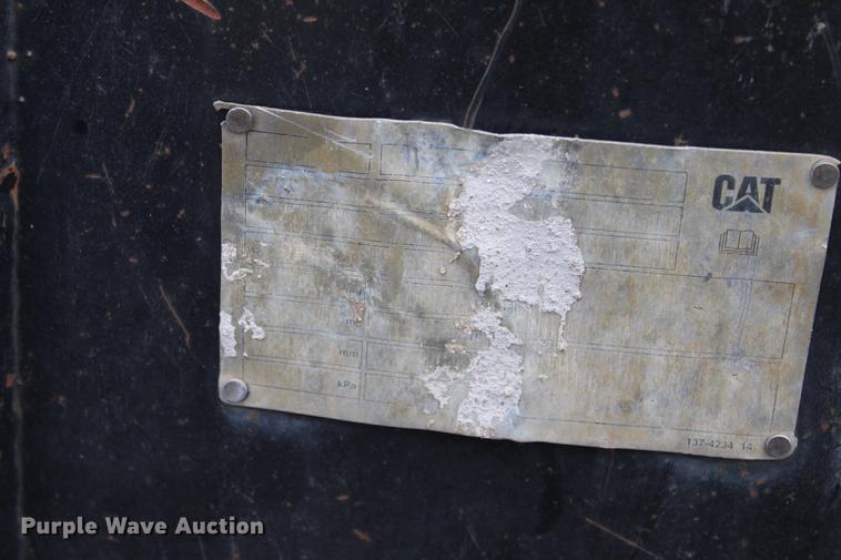 image for item BE9356 2005 Caterpillar 420D backhoe