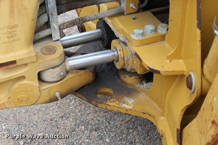 image for item BE9356 2005 Caterpillar 420D backhoe