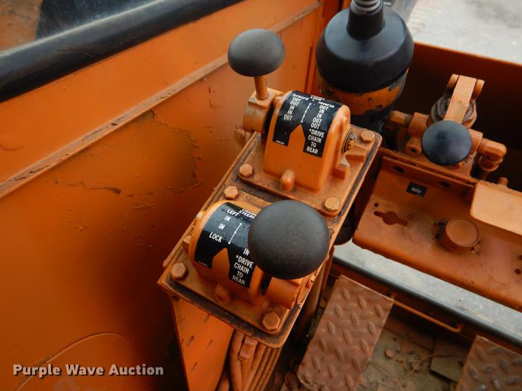 image for item BE9357 1977 American 7250 crane