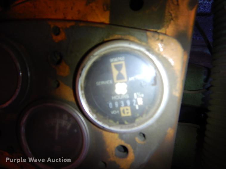 image for item BE9357 1977 American 7250 crane