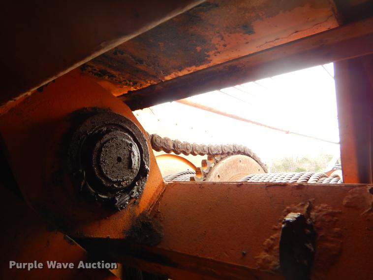 image for item BE9357 1977 American 7250 crane