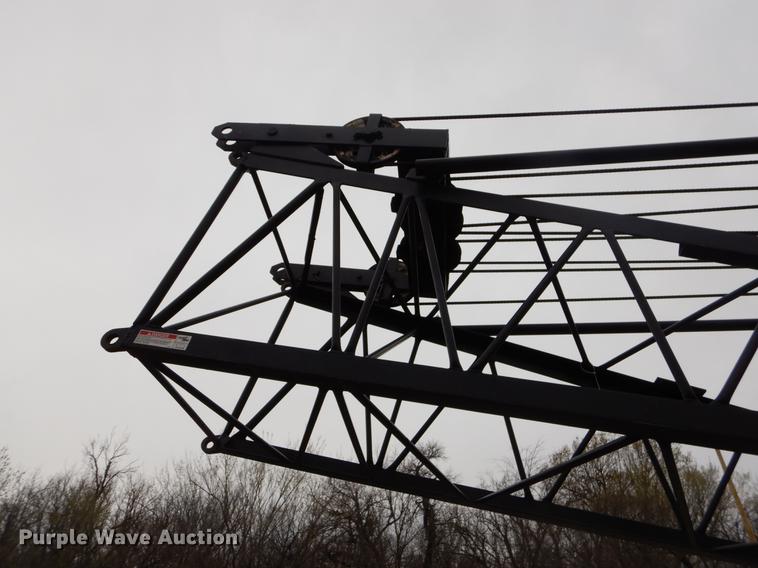 image for item BE9357 1977 American 7250 crane