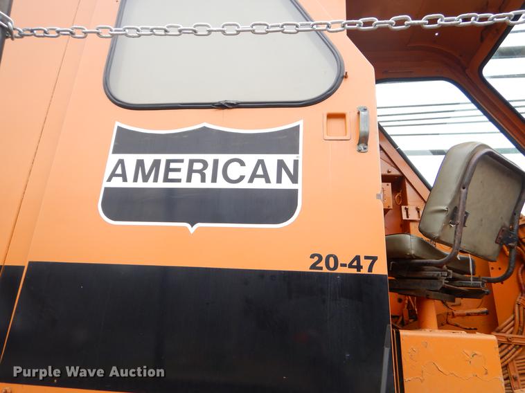 image for item BE9357 1977 American 7250 crane