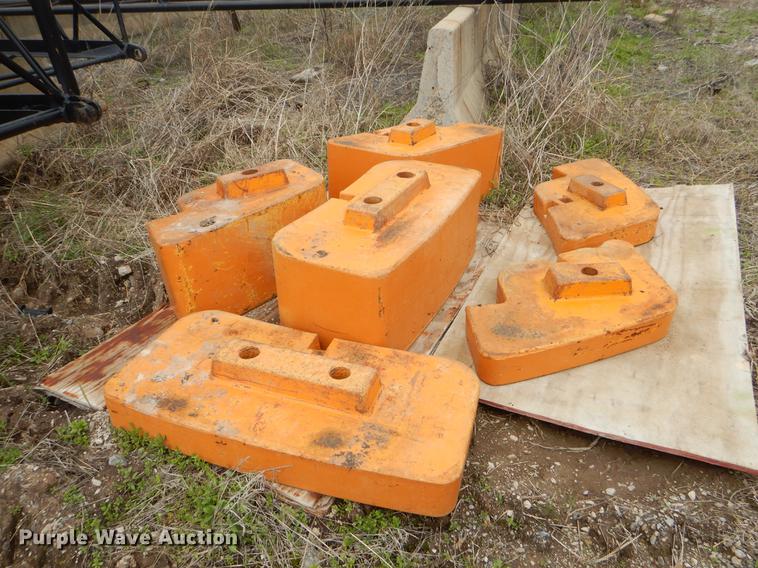 image for item BE9357 1977 American 7250 crane