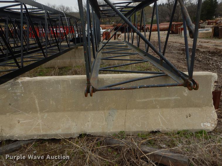 image for item BE9357 1977 American 7250 crane