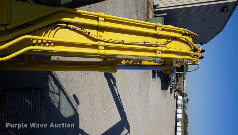 image for item DA1253 2003 Komatsu PC200LC-7L excavator