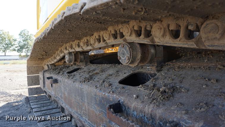 image for item DA1253 2003 Komatsu PC200LC-7L excavator
