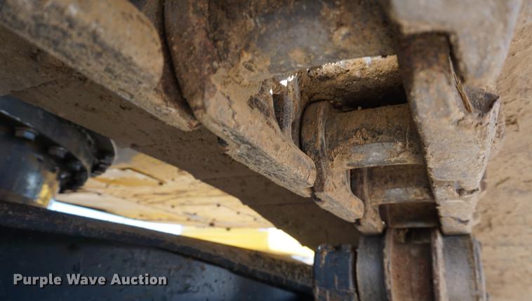 image for item DA1253 2003 Komatsu PC200LC-7L excavator
