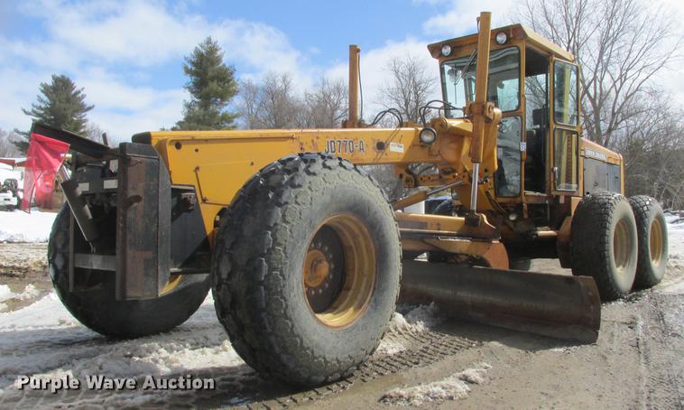 image for item DA8251 John Deere 770A motor grader