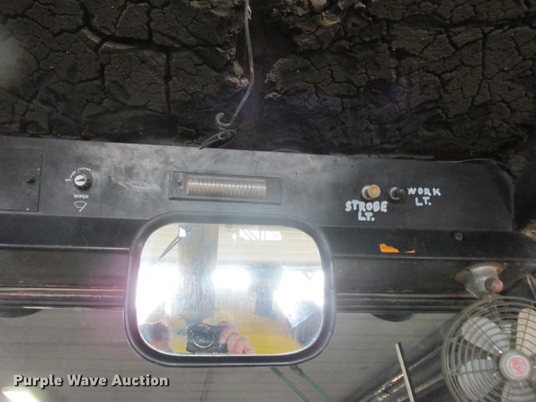 image for item DA8251 John Deere 770A motor grader