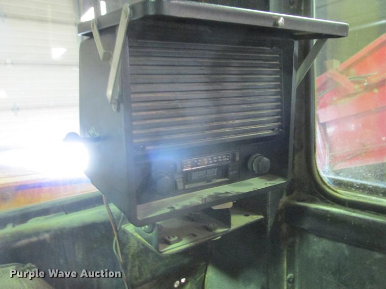 image for item DA8251 John Deere 770A motor grader