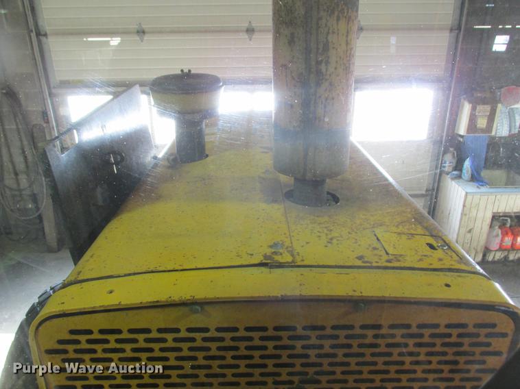 image for item DA8251 John Deere 770A motor grader