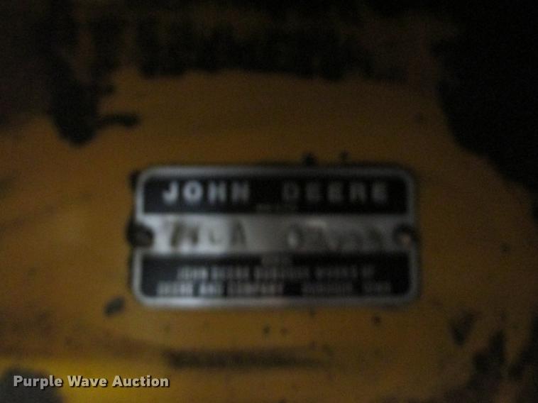 image for item DA8251 John Deere 770A motor grader