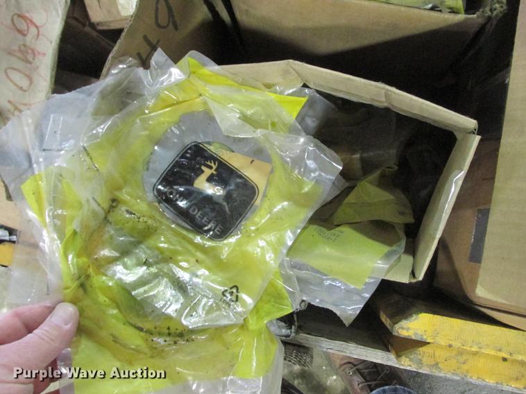 image for item DA8252 John Deere parts