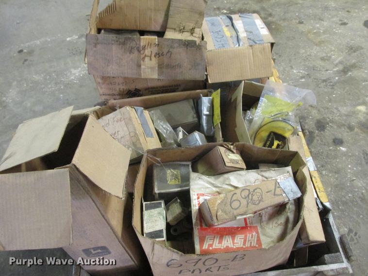 image for item DA8252 John Deere parts