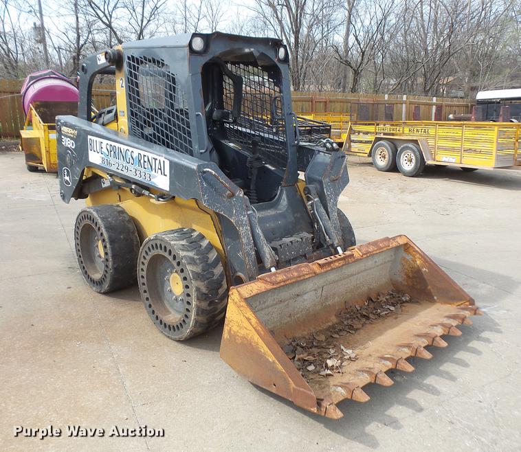 image for item DB6218 2013 John Deere 318D skid steer