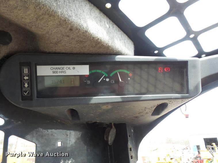 image for item DB6218 2013 John Deere 318D skid steer