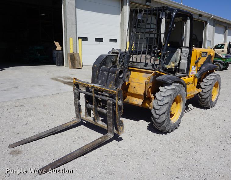 image for item DB6220 1999 JCB Loadall 520 telehandler