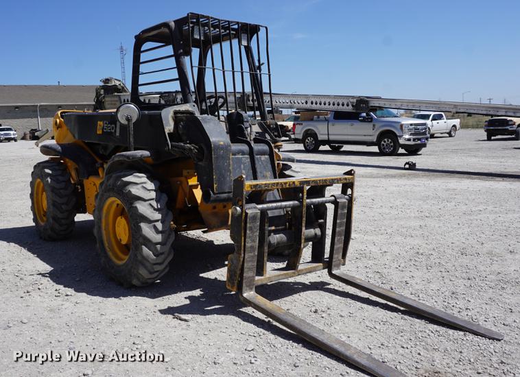 image for item DB6220 1999 JCB Loadall 520 telehandler