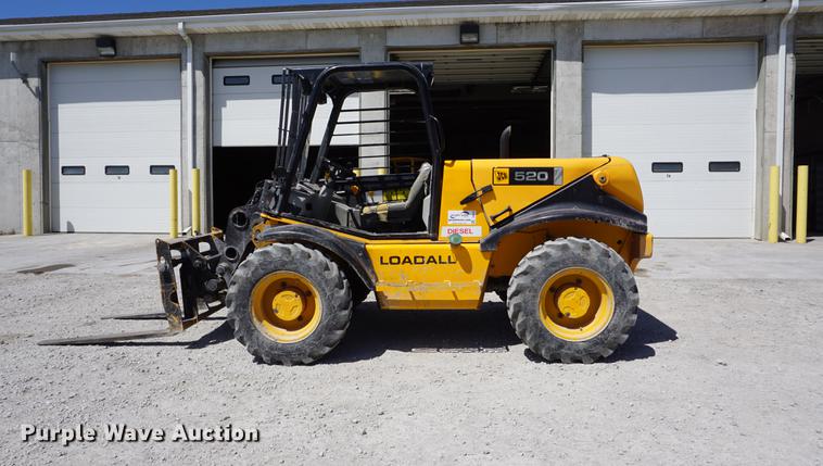 image for item DB6220 1999 JCB Loadall 520 telehandler