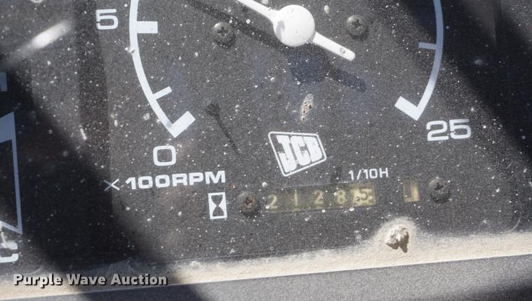 image for item DB6220 1999 JCB Loadall 520 telehandler