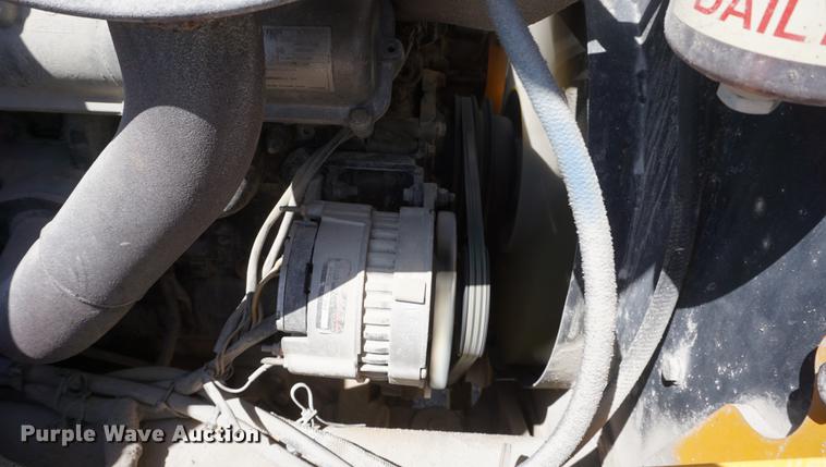 image for item DB6220 1999 JCB Loadall 520 telehandler