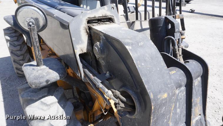 image for item DB6220 1999 JCB Loadall 520 telehandler