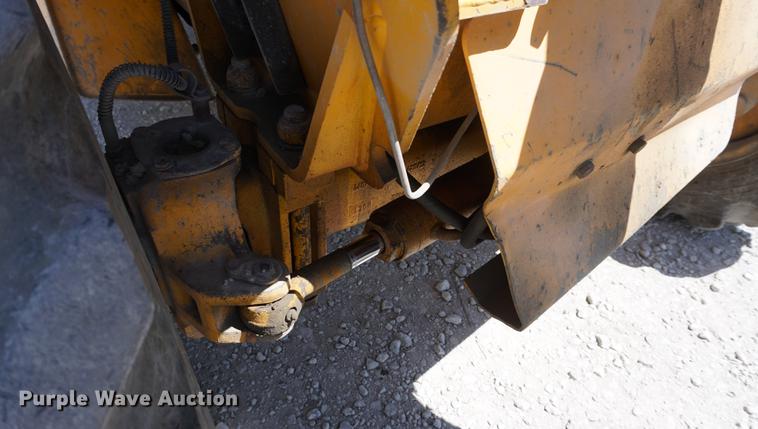 image for item DB6220 1999 JCB Loadall 520 telehandler